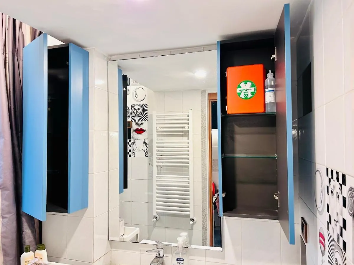 Apartment Un Piacevole Alloggio Turistico Rome